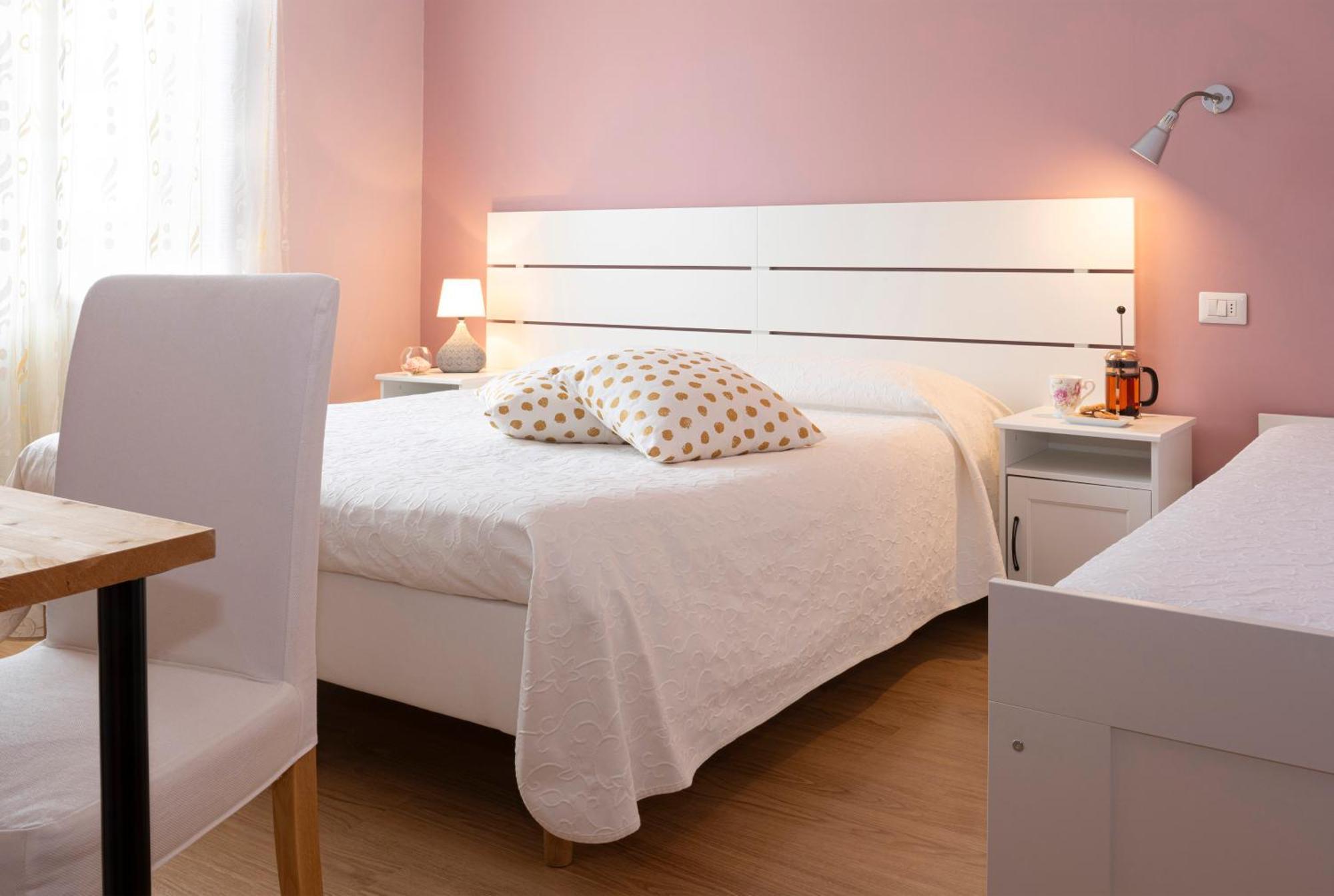 Le Betulle Hotel San Maurizio D'opaglio Ngoại thất bức ảnh